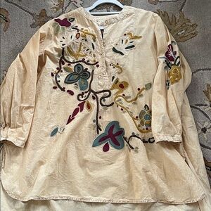 Paper Lace cream embroidered tunic